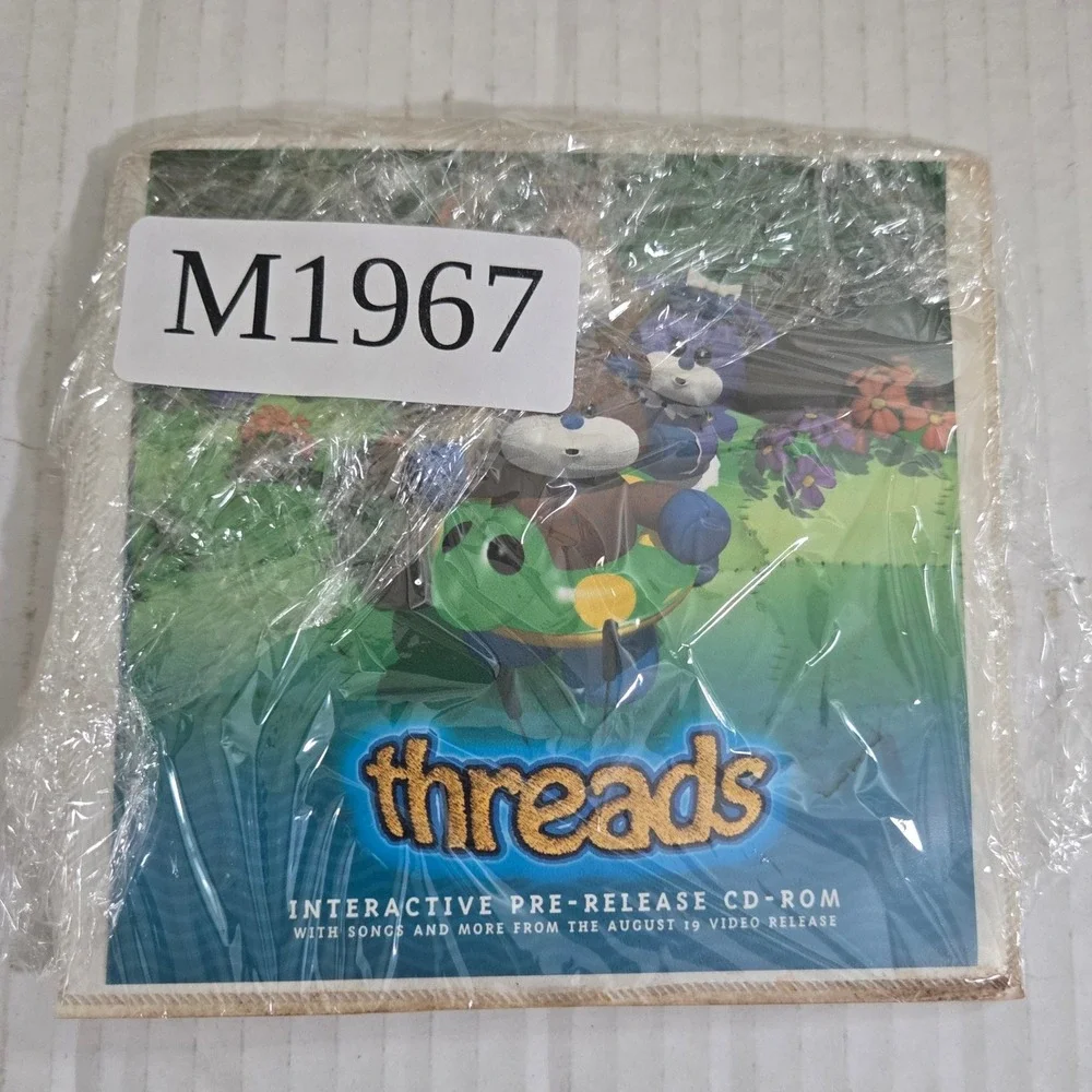 Threads Interactive Pre Release CD ROM 2000 Everland Vintage Software (CIB)